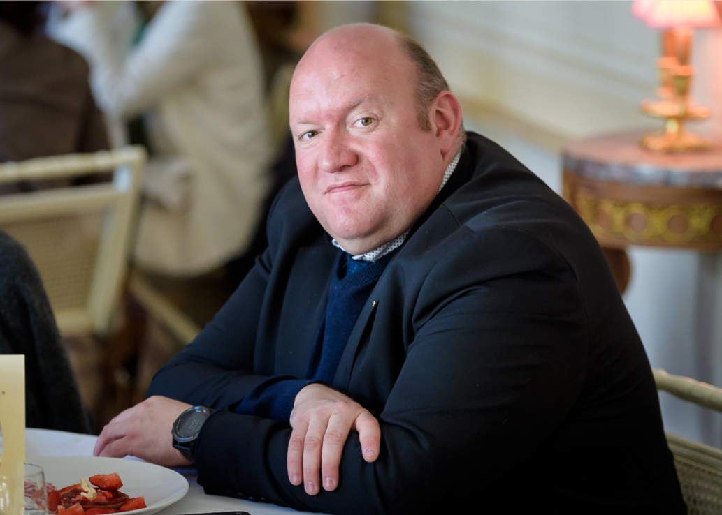 Il est l’élégante expression du terroir spécifique de Bouzy, village classé Grand Cru avec des vins fruités, puissants et généreux.